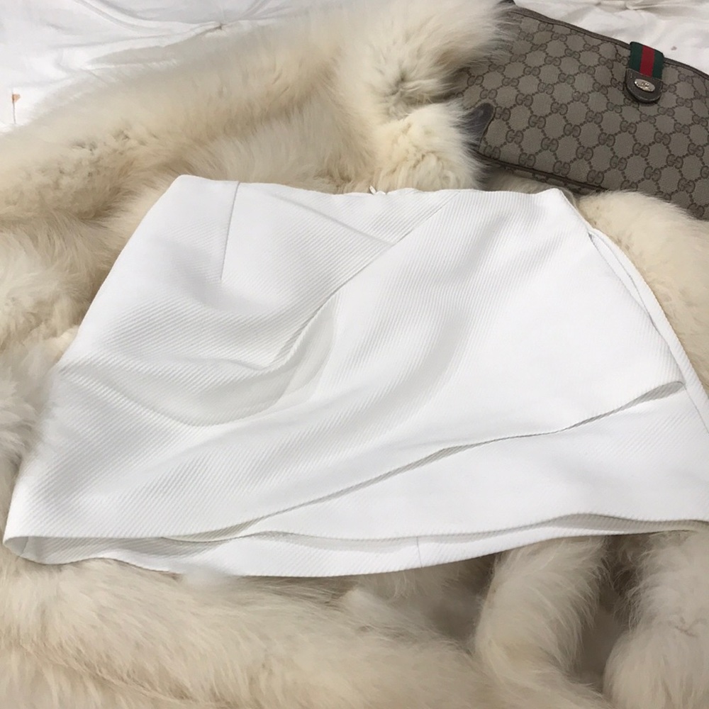 Zara White Mini Skirt With Pockets